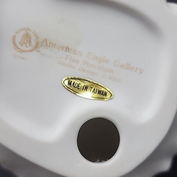 American Eagle Gallery Porcelain Bald Eagle Bust By Maruri USA 1983 E-8503 - Picture 7 of 8